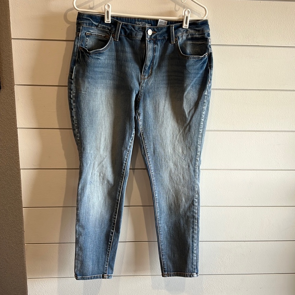 Womens jeans